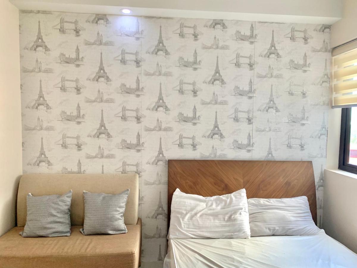 The Persimmon Studios Near Ayala And Sm City Cebu Bagian luar foto